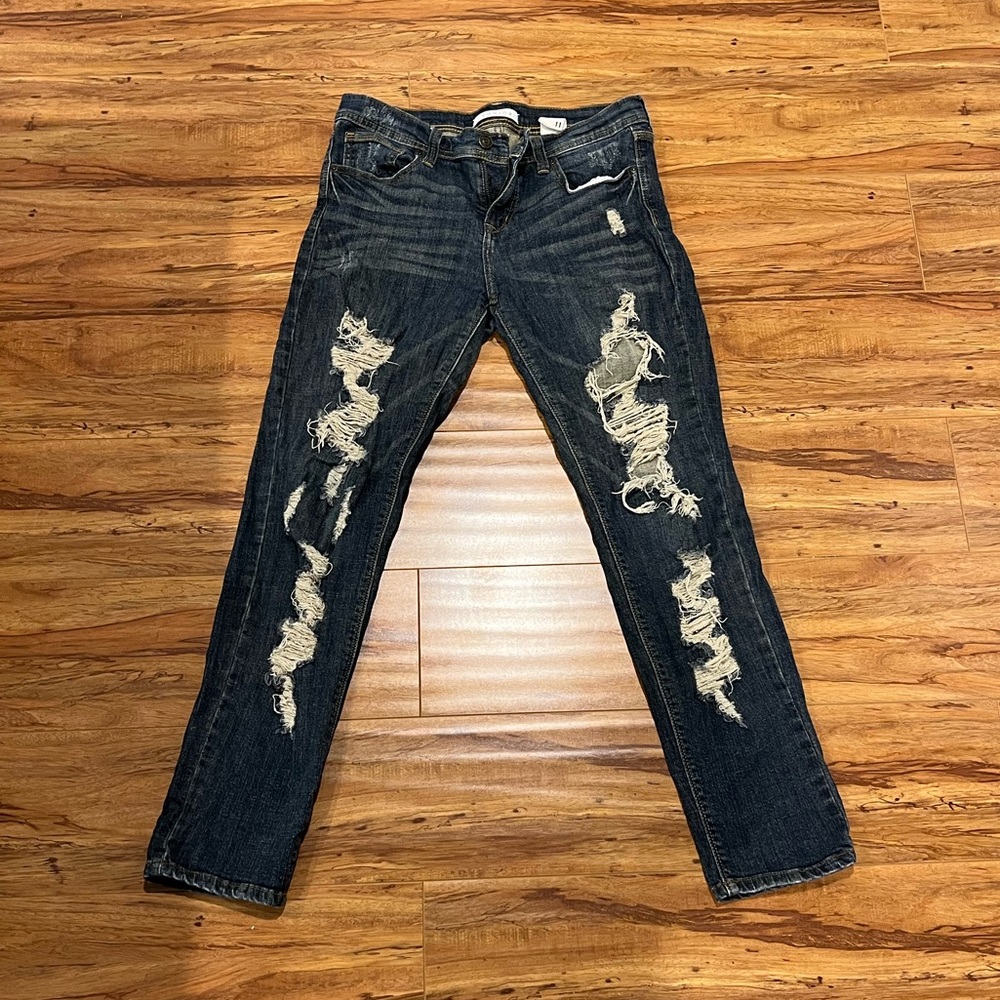 Straight leg distressed jeans